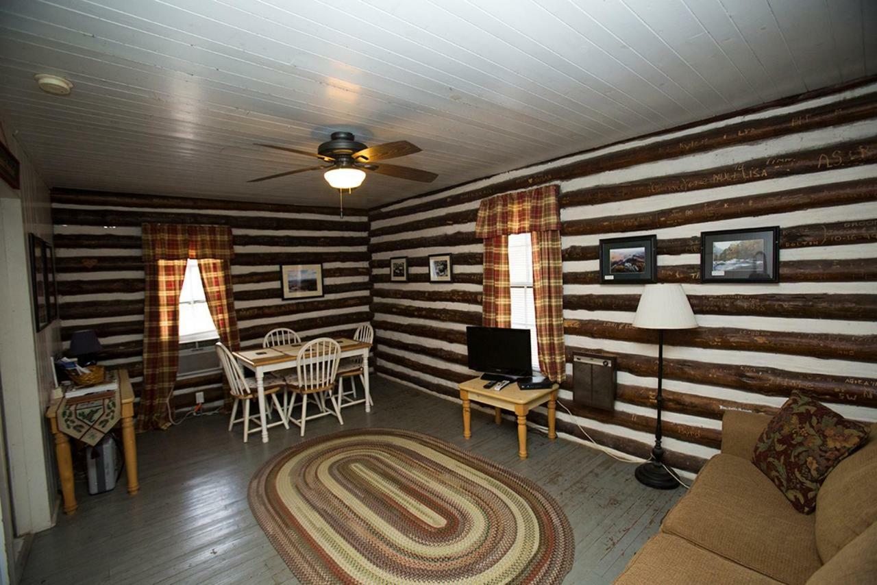 Pine Gables Cabins Vila Lake Lure Exterior foto