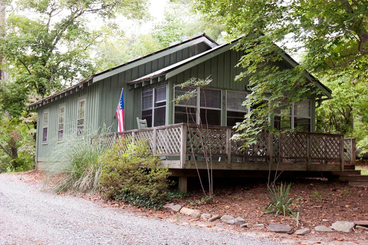 Pine Gables Cabins Vila Lake Lure Exterior foto