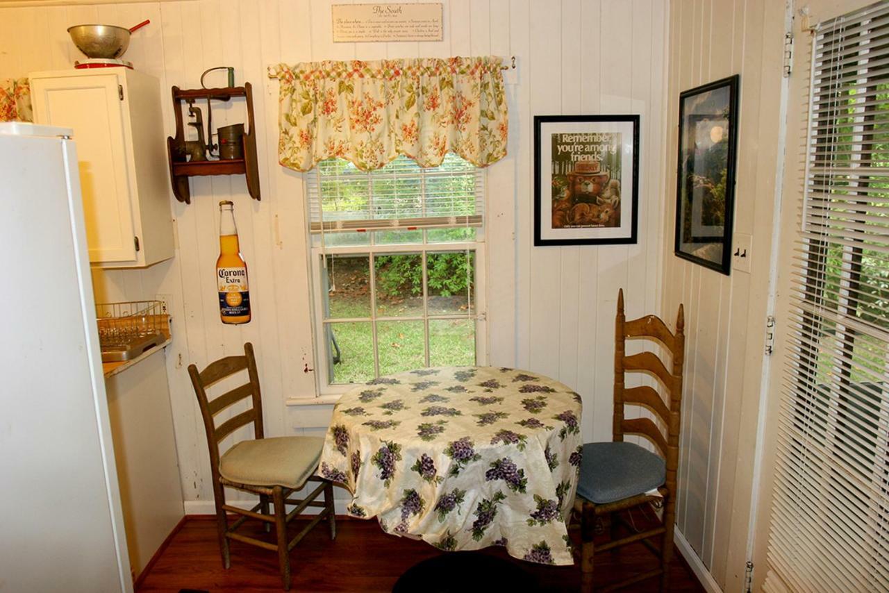 Pine Gables Cabins Vila Lake Lure Exterior foto